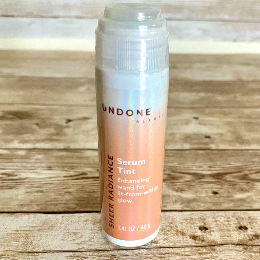 New sealed Undone Beauty Shear Radiance Serum Tint in Deep Bronze
